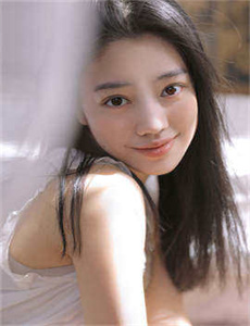 男女爱情-饭桌上故意张开腿让公在线看