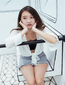 美女性感脱衣视频-JEALOUSVUE成熟好妈妈