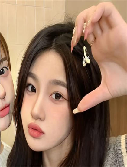 《母子情仇》不同导演版本比较：艺术风格差异分析